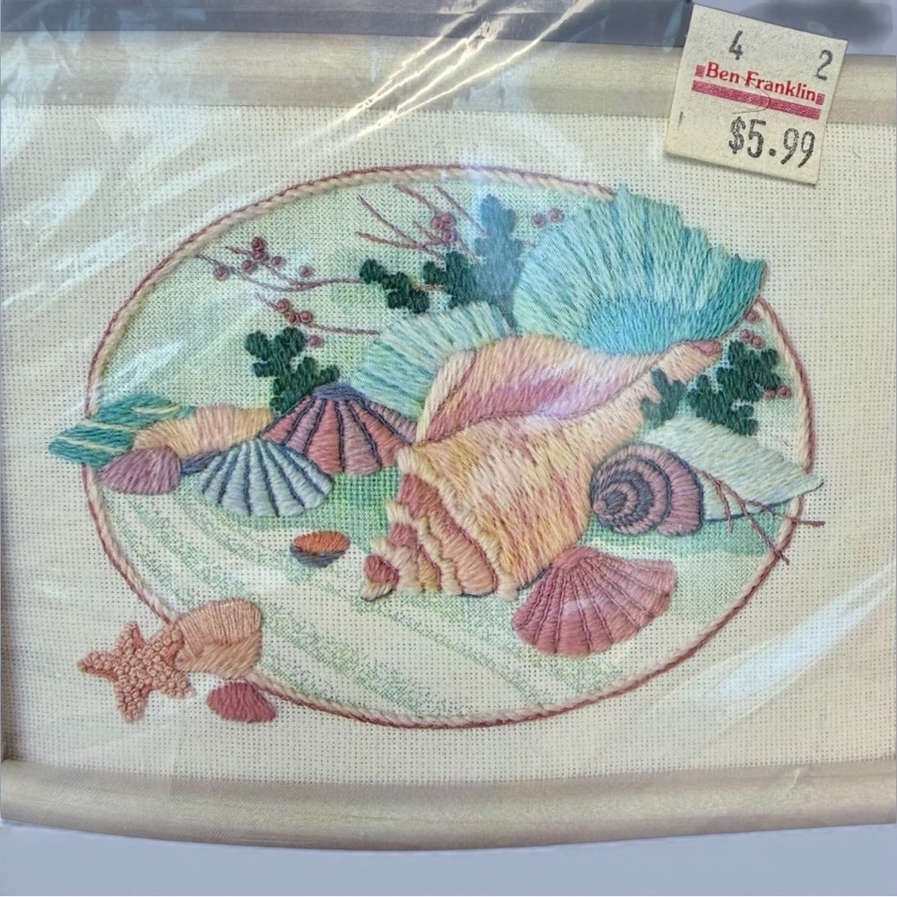 Dimensions Pastel Shells Crewel Embroidery Kit #6165 NOS 1990 Sealed